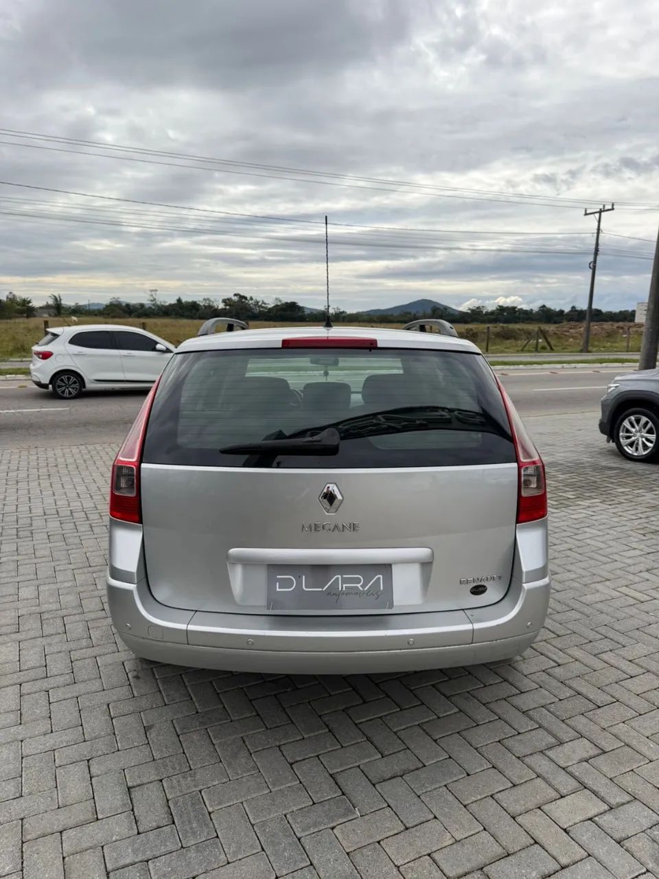 Renault Megane Grand Tour Dynam. Hi-flex 1.6 16V 2013 - Foto 4