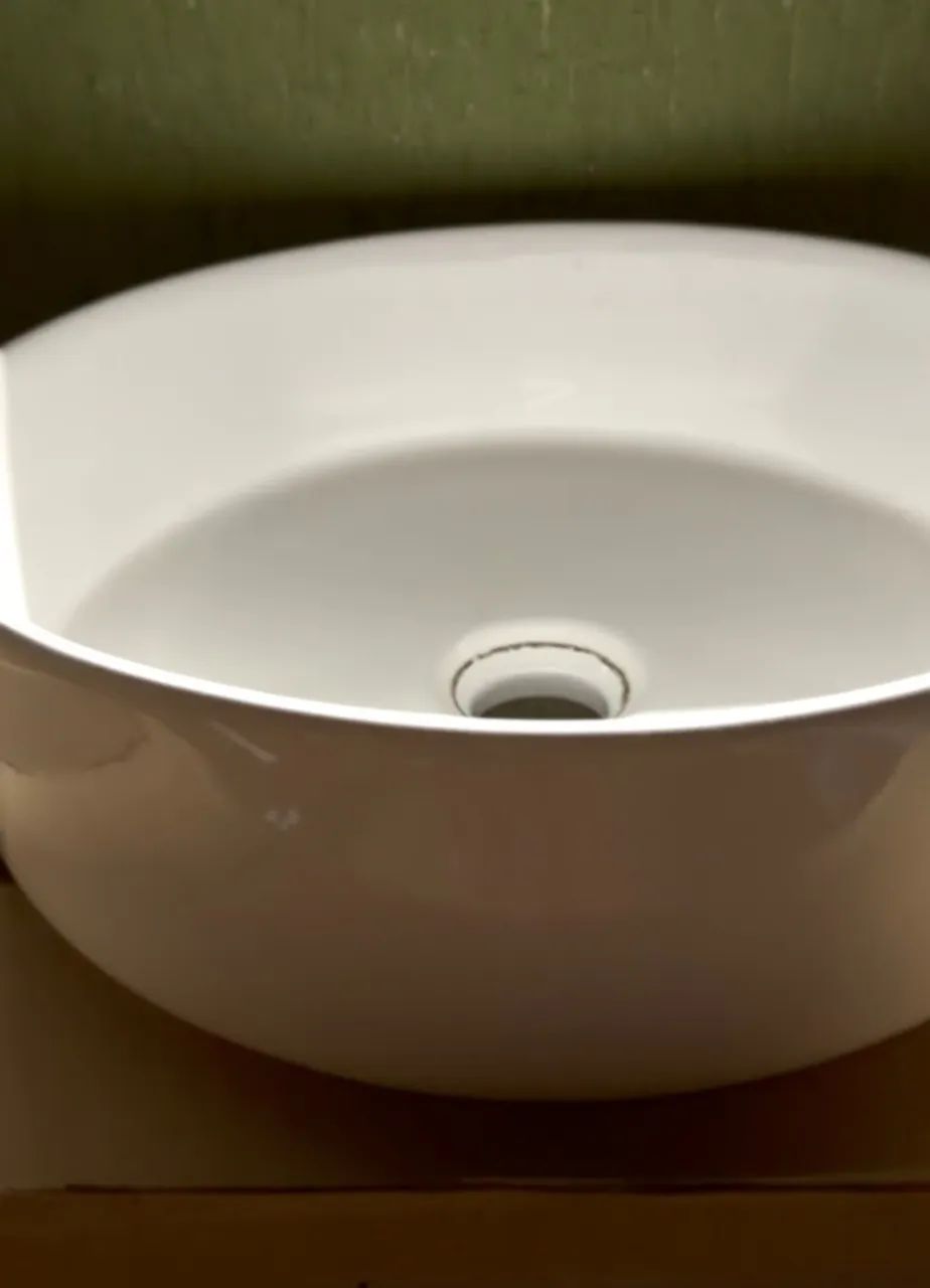 Valência Sensea Round White Ceramic Bathroom Sink, 35 cm