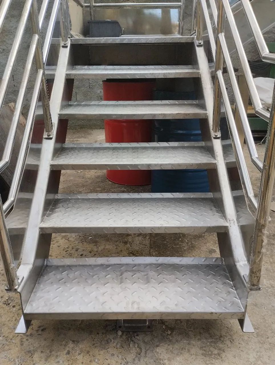 Escada de Inox para Mezanino  - Foto 4