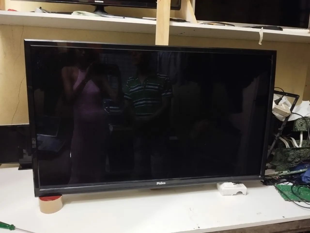 Tv Philco 40 polegadas para retirada de pessa 