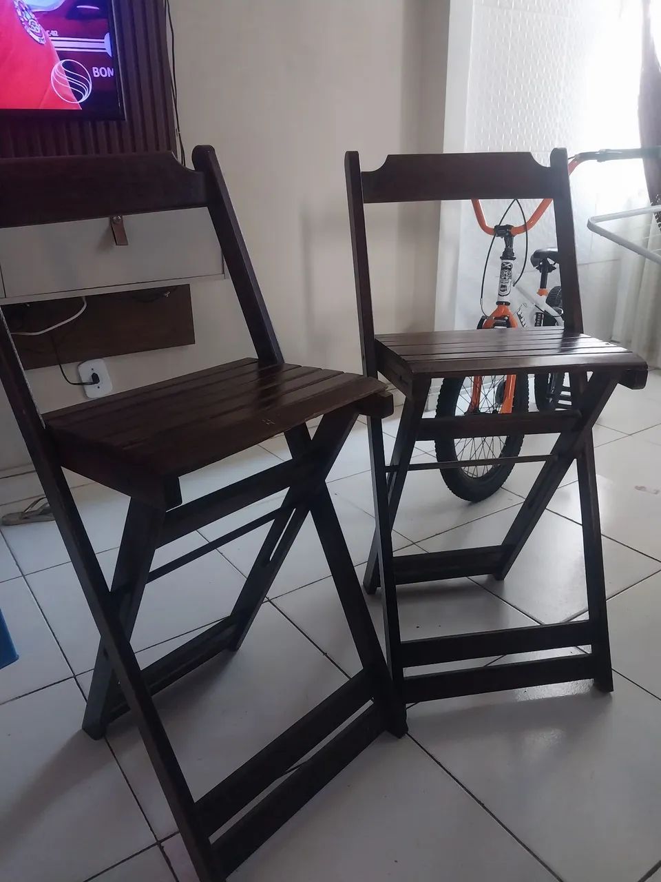 2 Banquete de madeira  - Foto 2