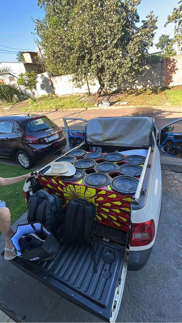 Vendo som automotivo para saveiro g5 a g8 1
