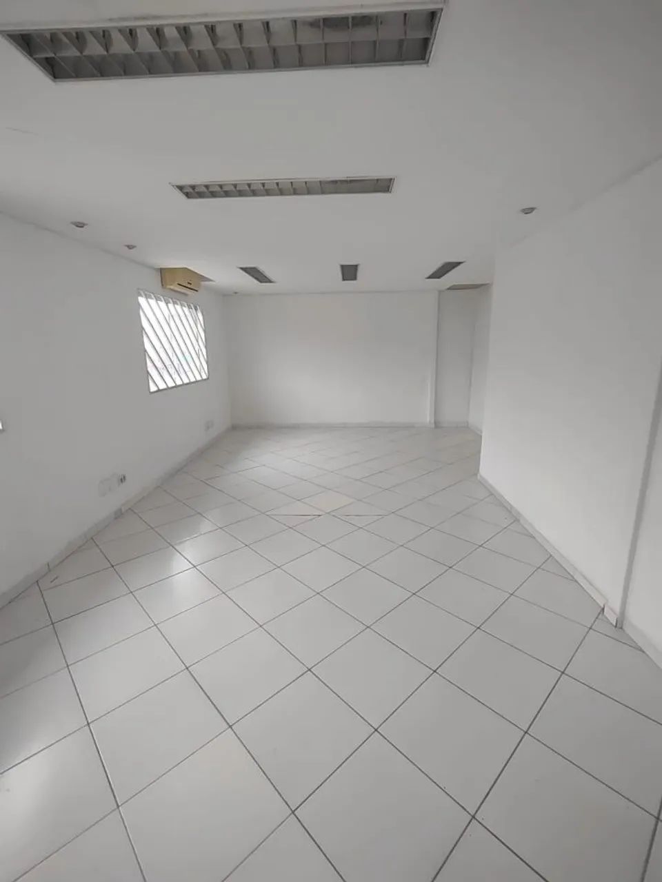 excelente ponto na avenida conjunto comercial sobre loja - Foto 4