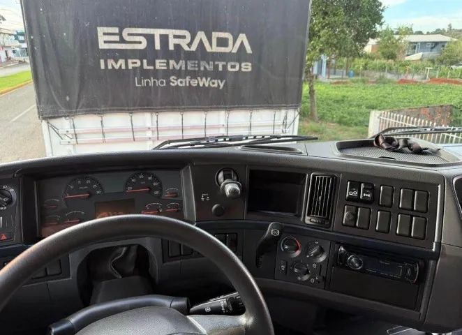 volvo fh 440 6x2 ano 2011 - Foto 6