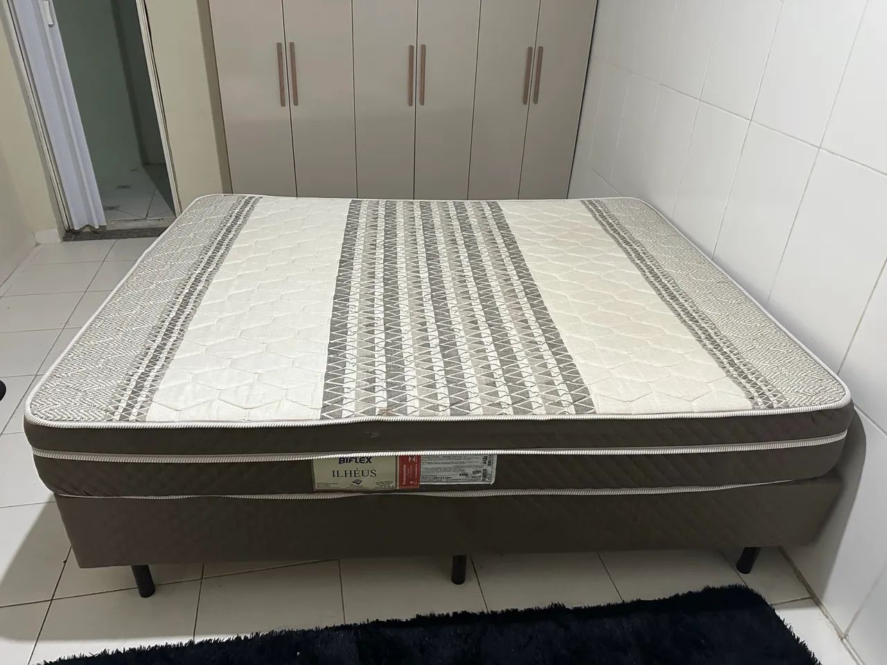 Cama semi nova  - Foto 2