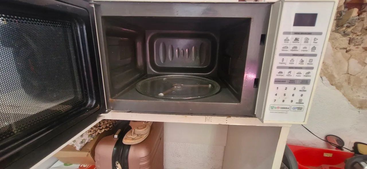 Microondas 32 litros - Foto 4