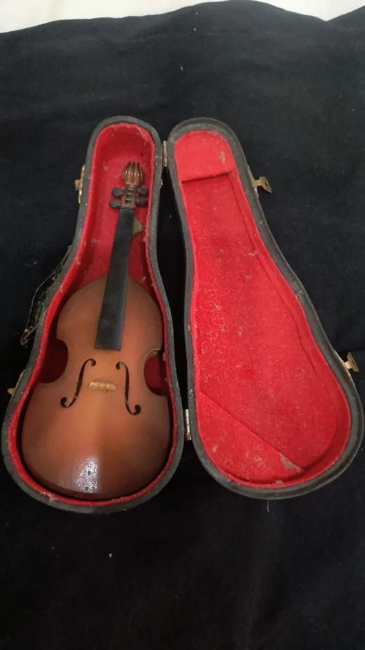 Miniatura de violino com case - Foto 3