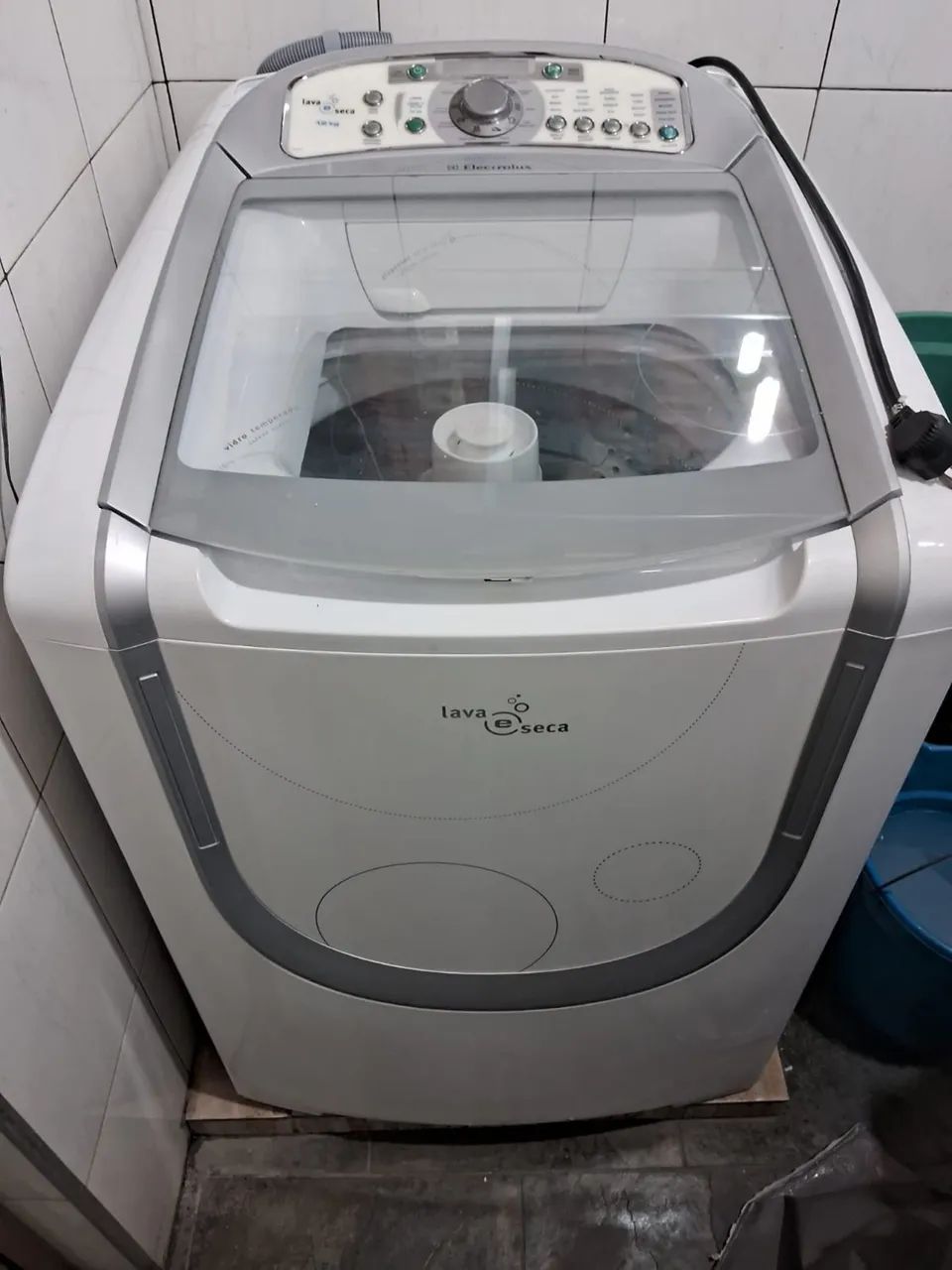 Lava e seca electrolux 12kg 