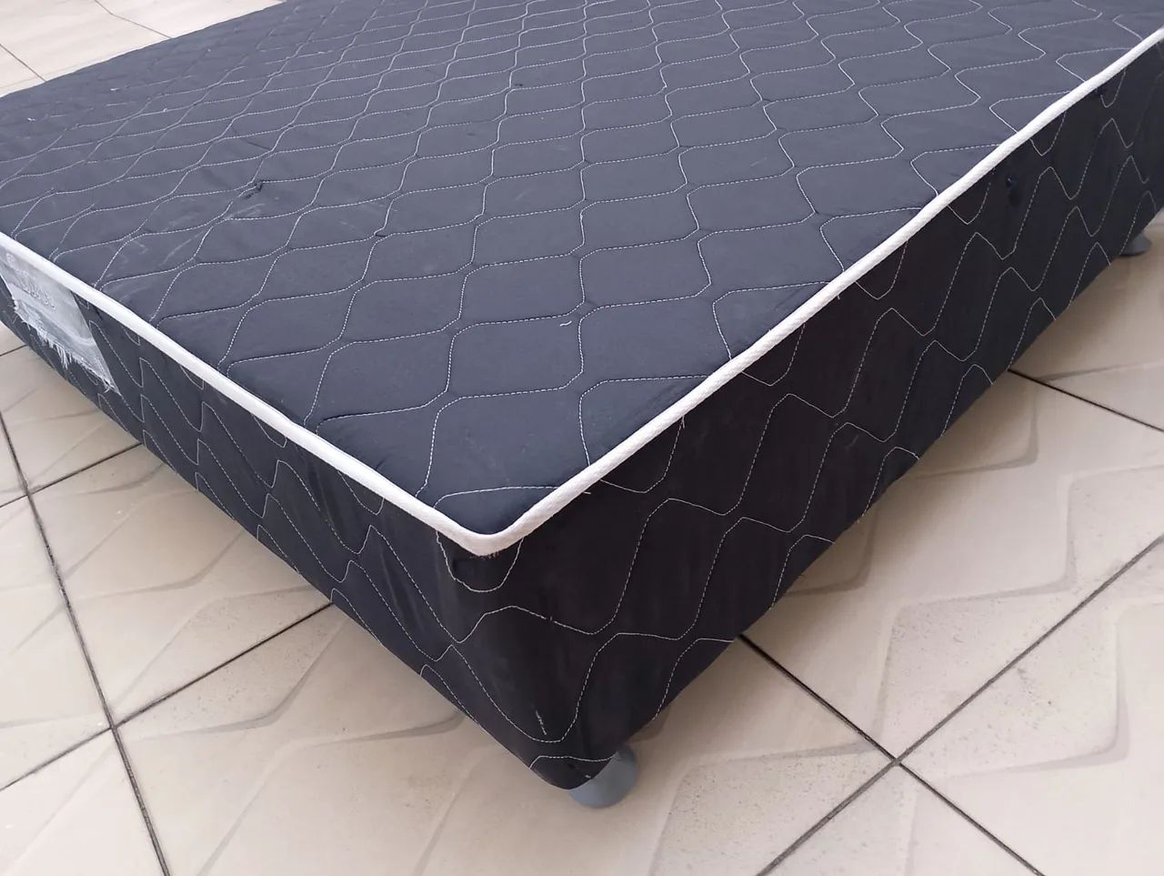 Base de cama à venda( casal) - Foto 2