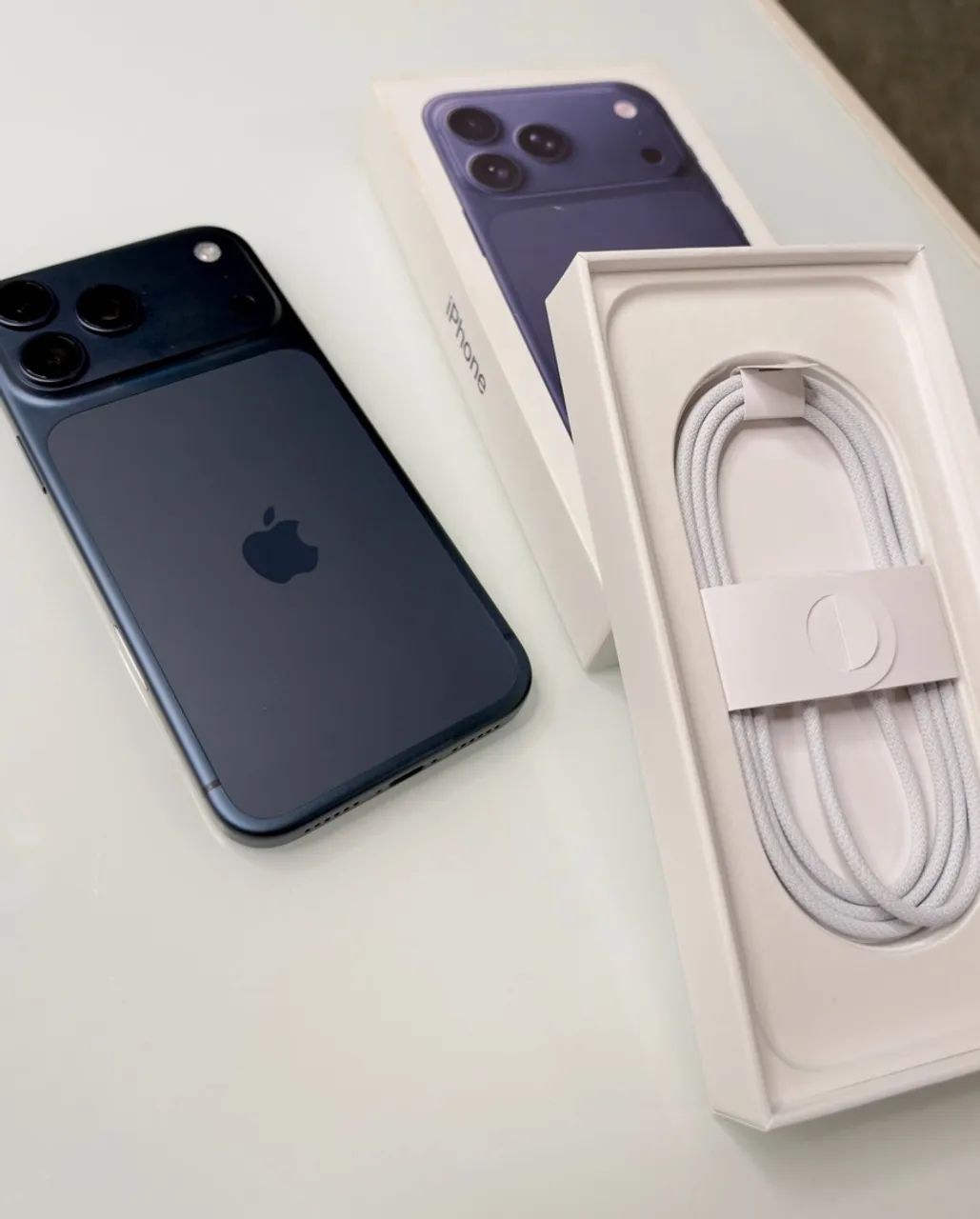 iPhone 17 Pro Max 256gb Deep Blue (Azul) - Foto 3