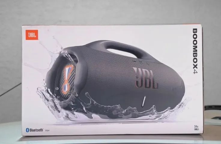 JBL Boombox 4 Bluetooth Preta