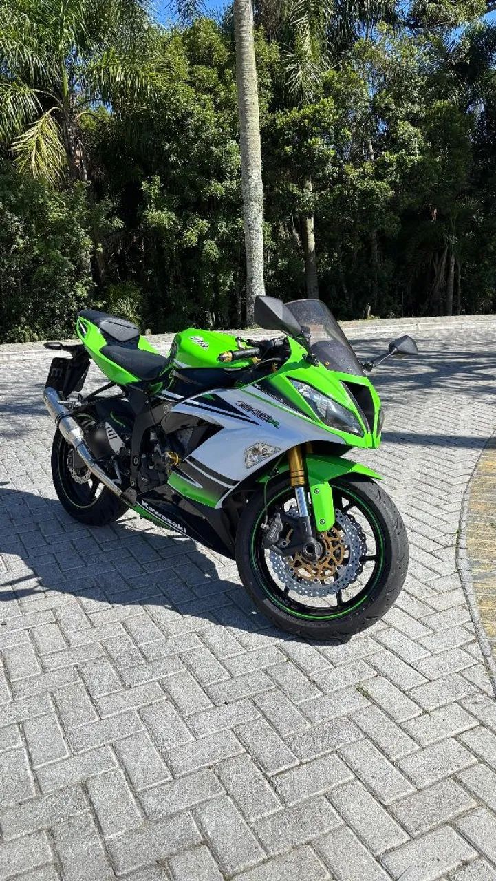 Kawasaki Zx-6r 636cc 2015 - 1526651822 | OLX