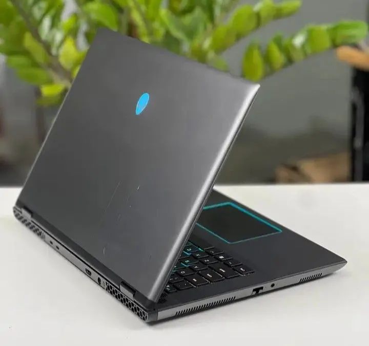 Notebook Alienware M16 R2 - Foto 3