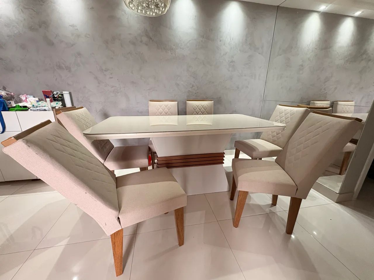 Mesa com cadeiras - Foto 4
