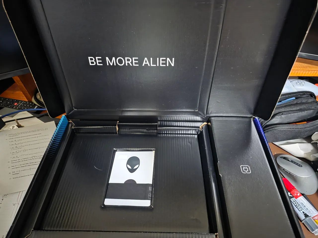 DELL ALIENWARE AURORA 16 - RTX 5050, 32GB DE RAM E 1TB SSD - Foto 5