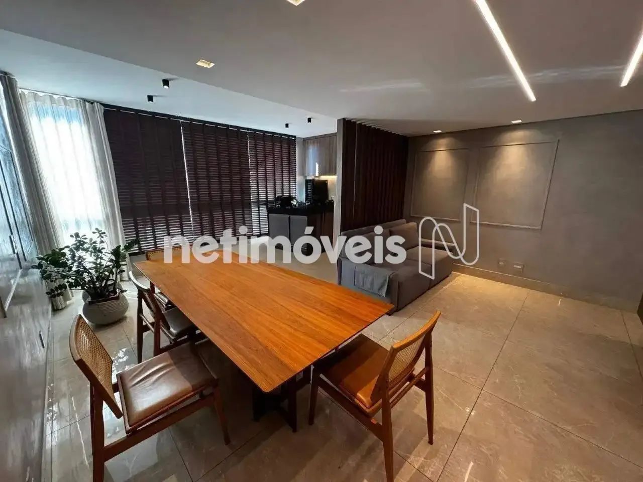 Apartamento de 83m²; com suíte e 2 vagas e lazer no Buritis - Foto 2
