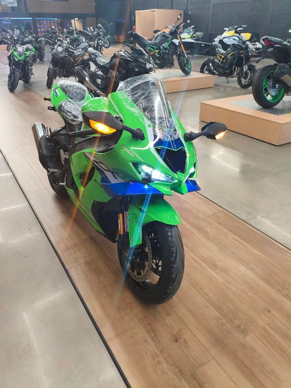 Ninja Zx-10/ Zx-10r 1000cc 2027 - 1534705338 | OLX