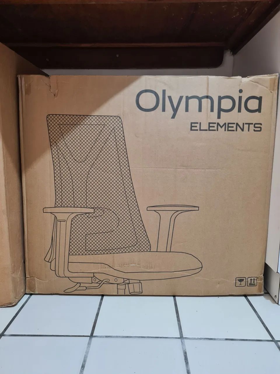 Cadeira Olympia Elements Nova na Caixa