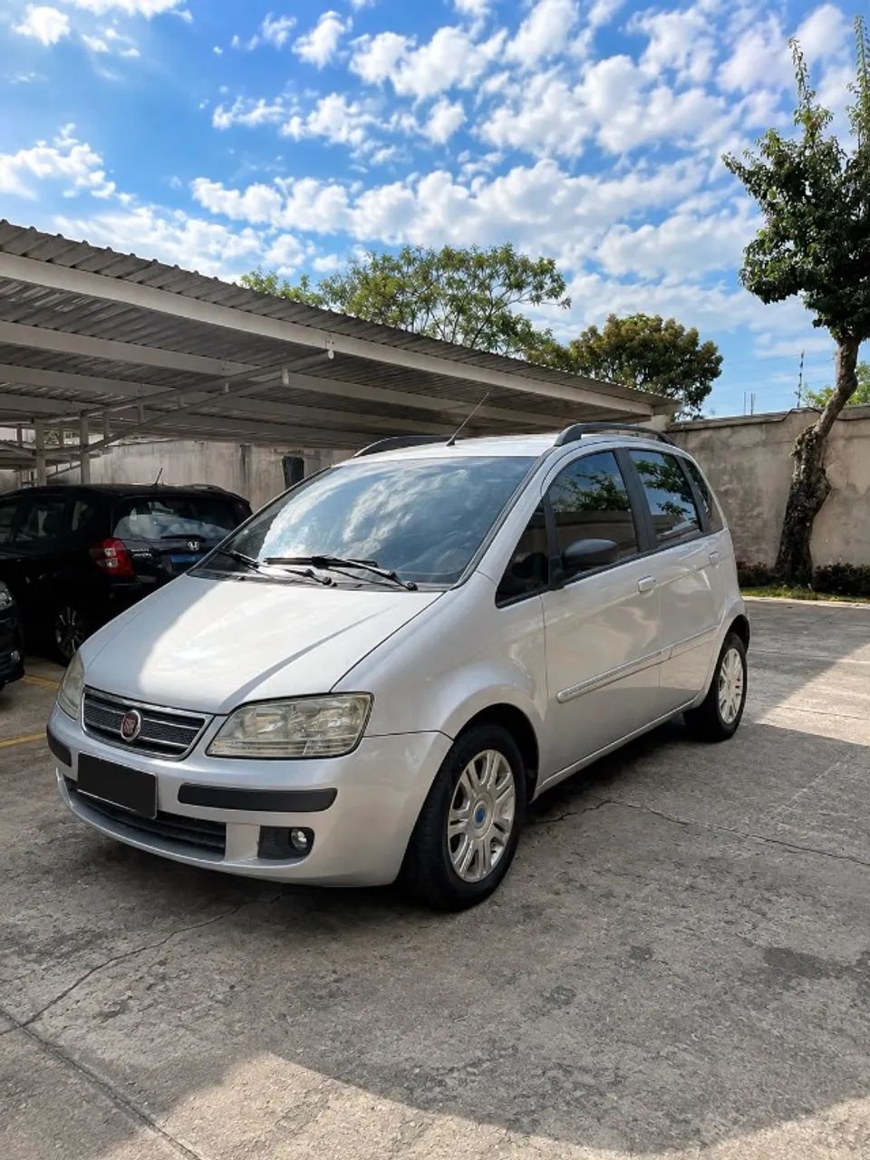 Fiat Idea Idea HLX 1.8 mpi Flex 8V 5p 2006
