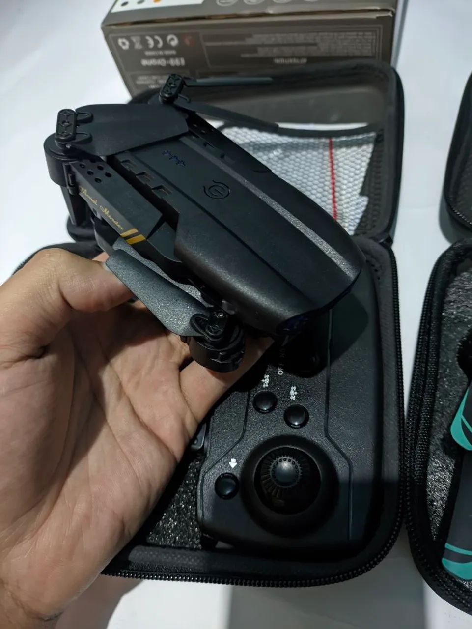 Drone com câmera modelo e99  - Novo 