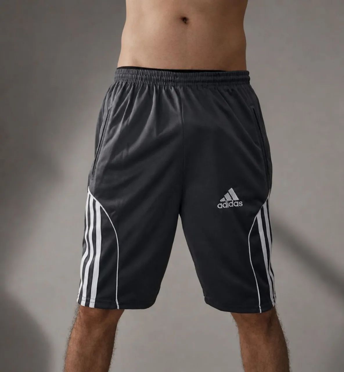 Bermudas tipo Adidas - Foto 3
