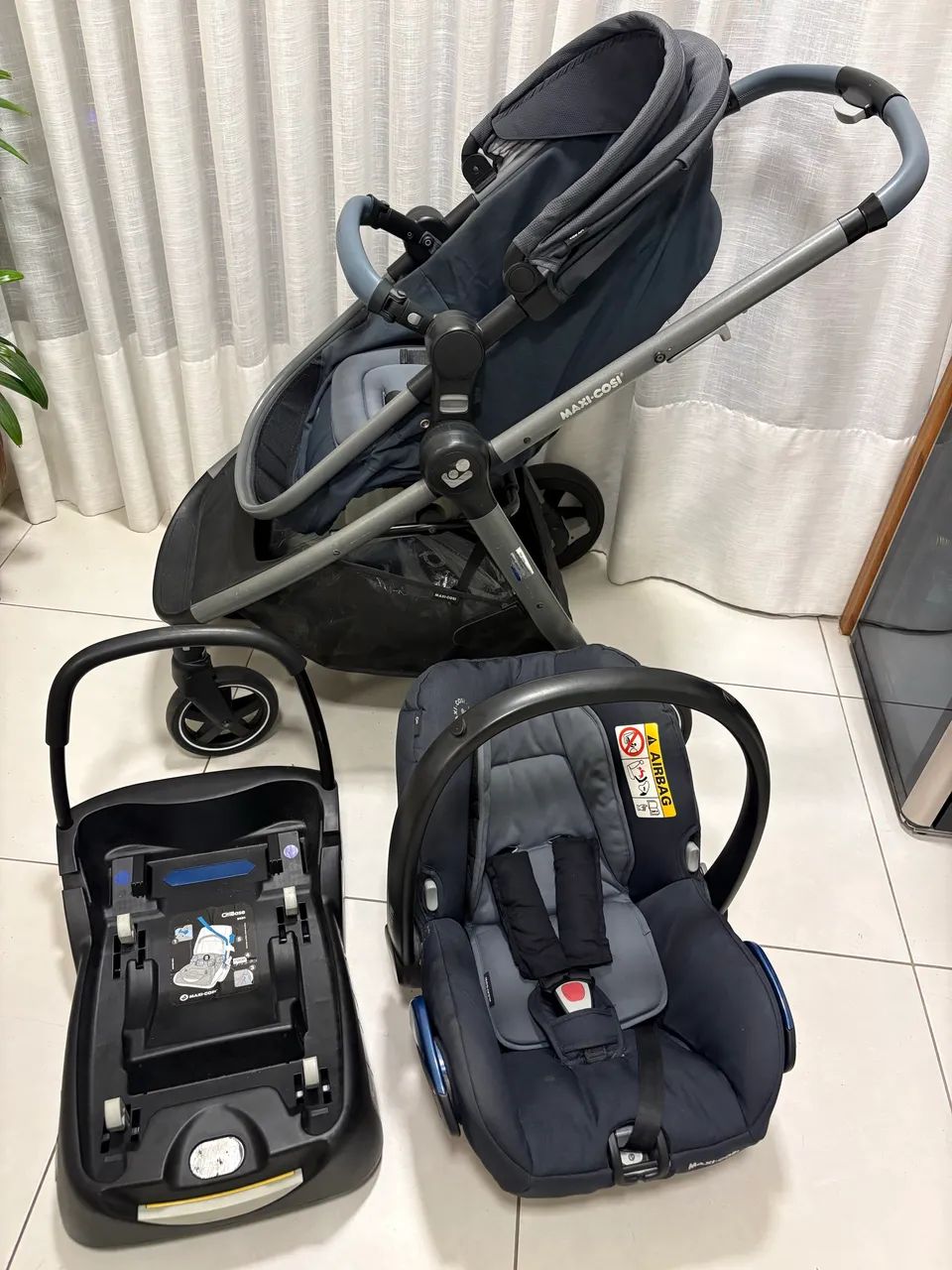 Carrinho de bebê Anna 2