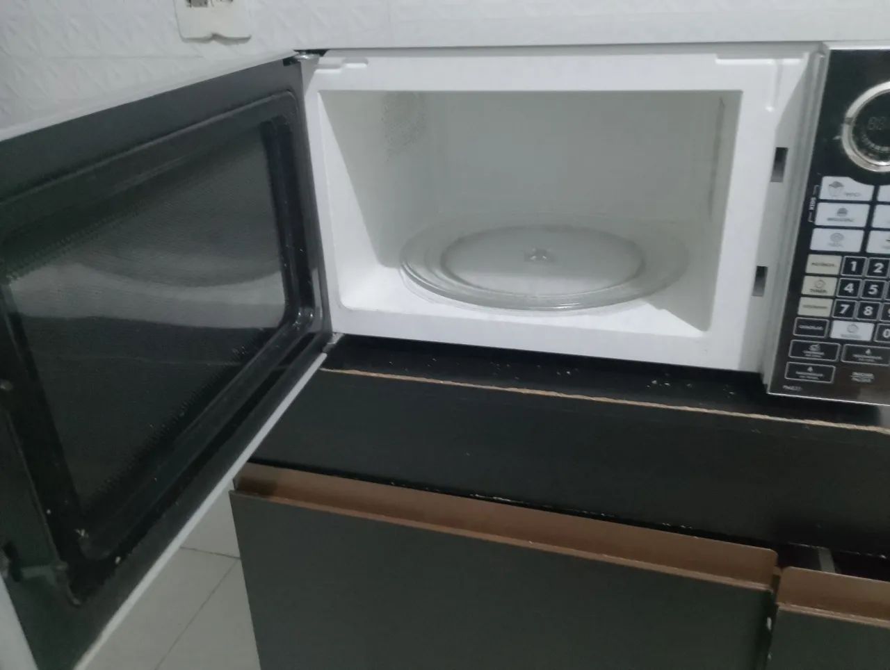 Microondas Philco espelhado 30 litros  - Foto 5