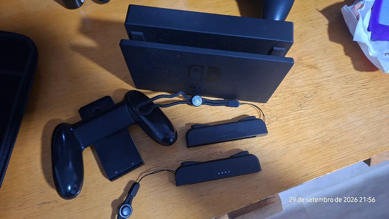 NINTENDO SWITCH EM ÓTIMO ESTADO - Foto 5