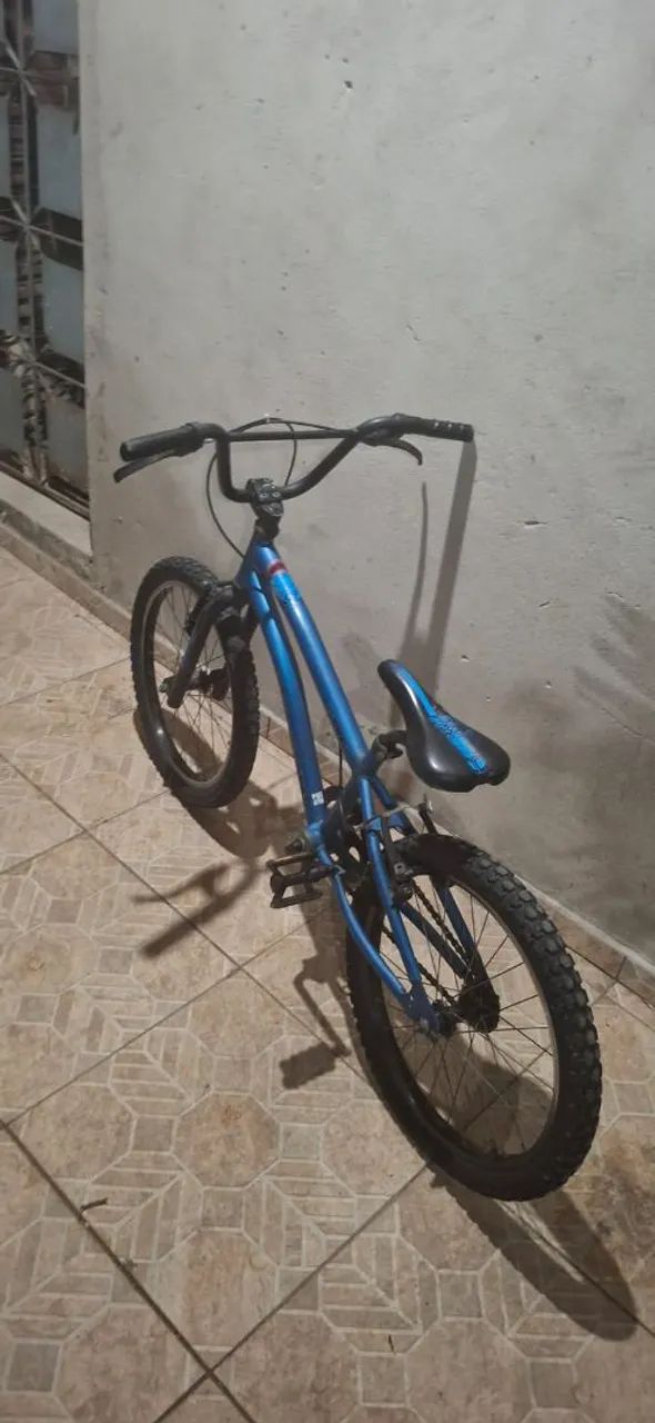 Bicicleta, aro 20 - Foto 5