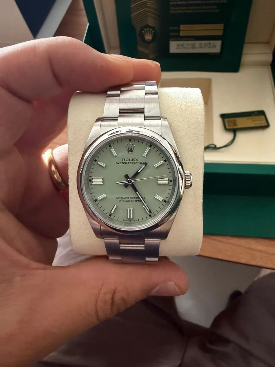 Rolex oyster perpetual pistache 