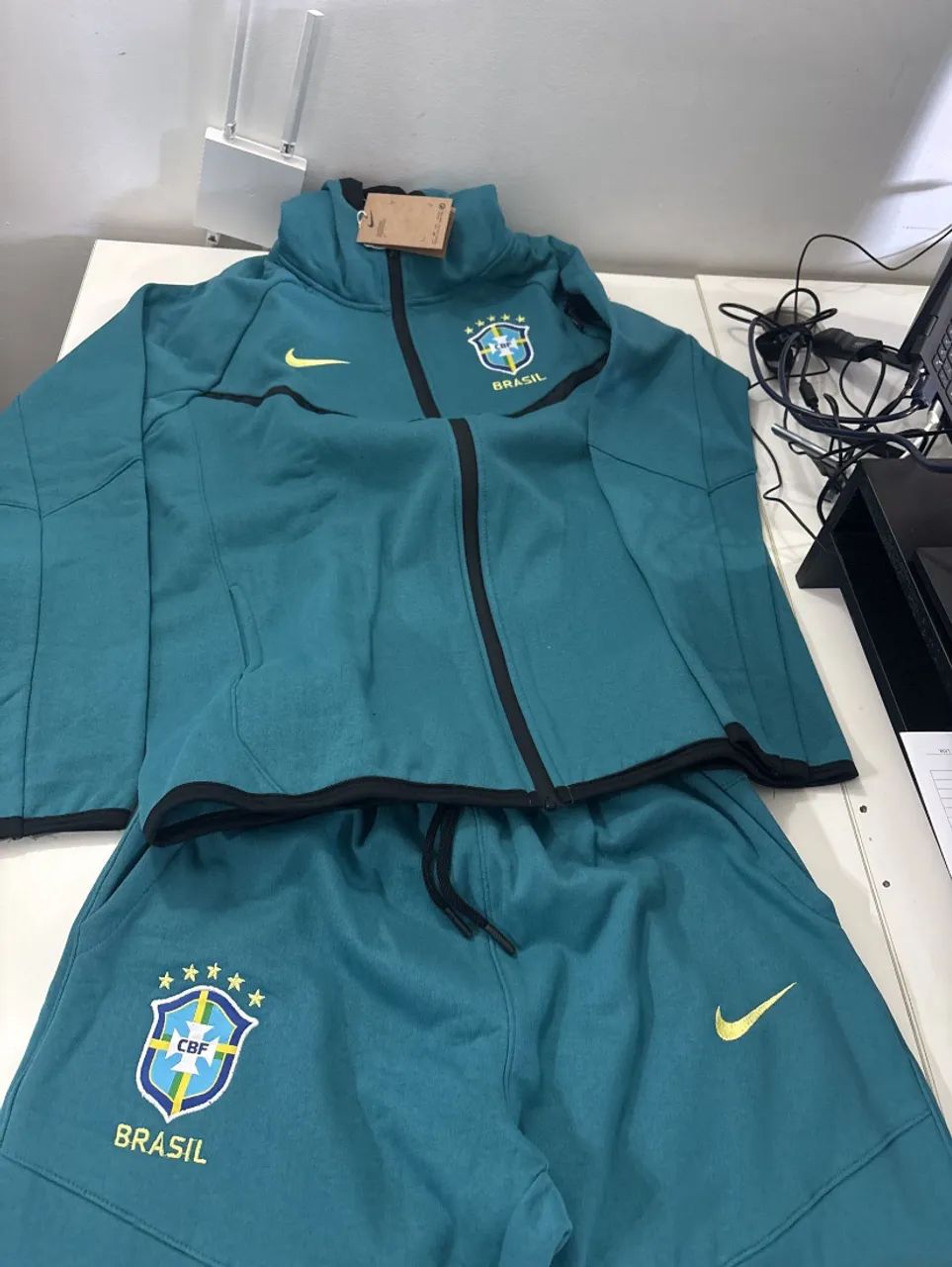 Conjunto Moletom Tech Fleece Brasil  - Foto 3