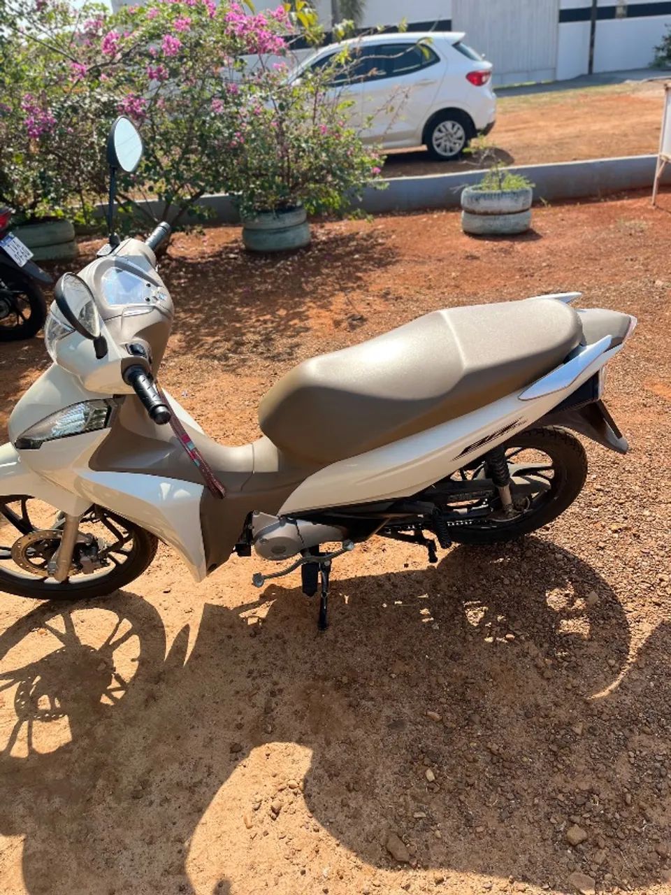 Vendo Moto Biz conservada  - Foto 2