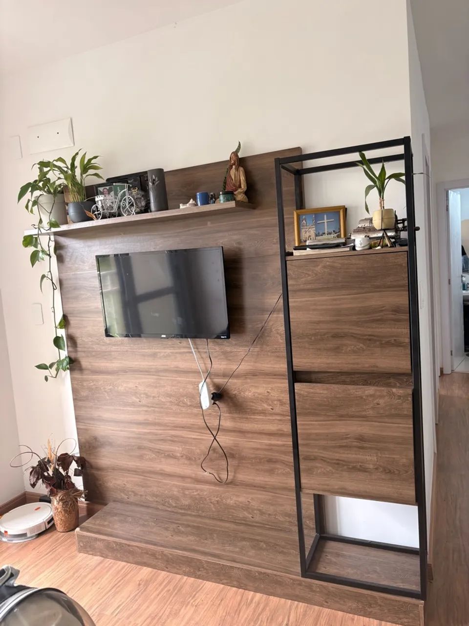 Estante/painel  - Foto 2