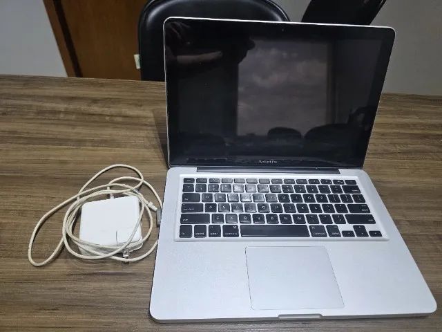 Lote com 5 Notebooks - 4 MacBooks + 1 VAIO - R$ 5.500 - Foto 4