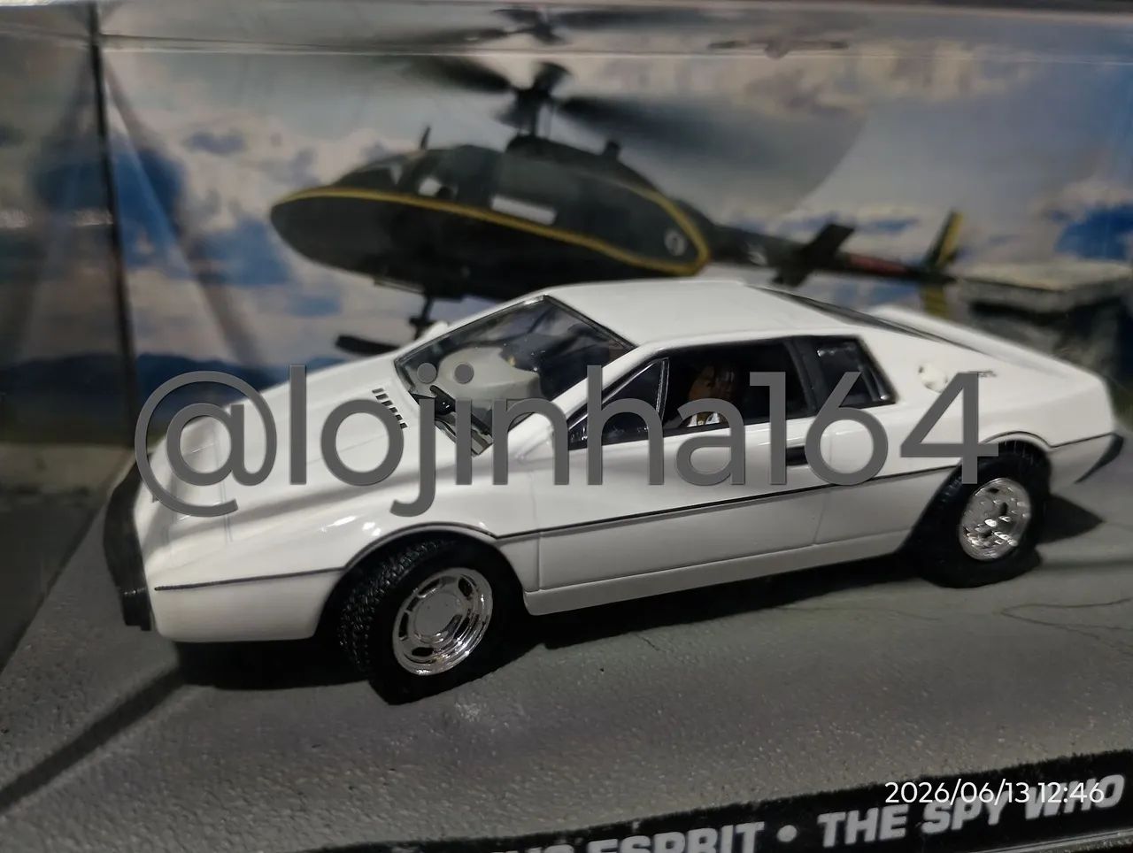 Combo 4 miniaturas coleção 007 com acrílico  - Foto 4