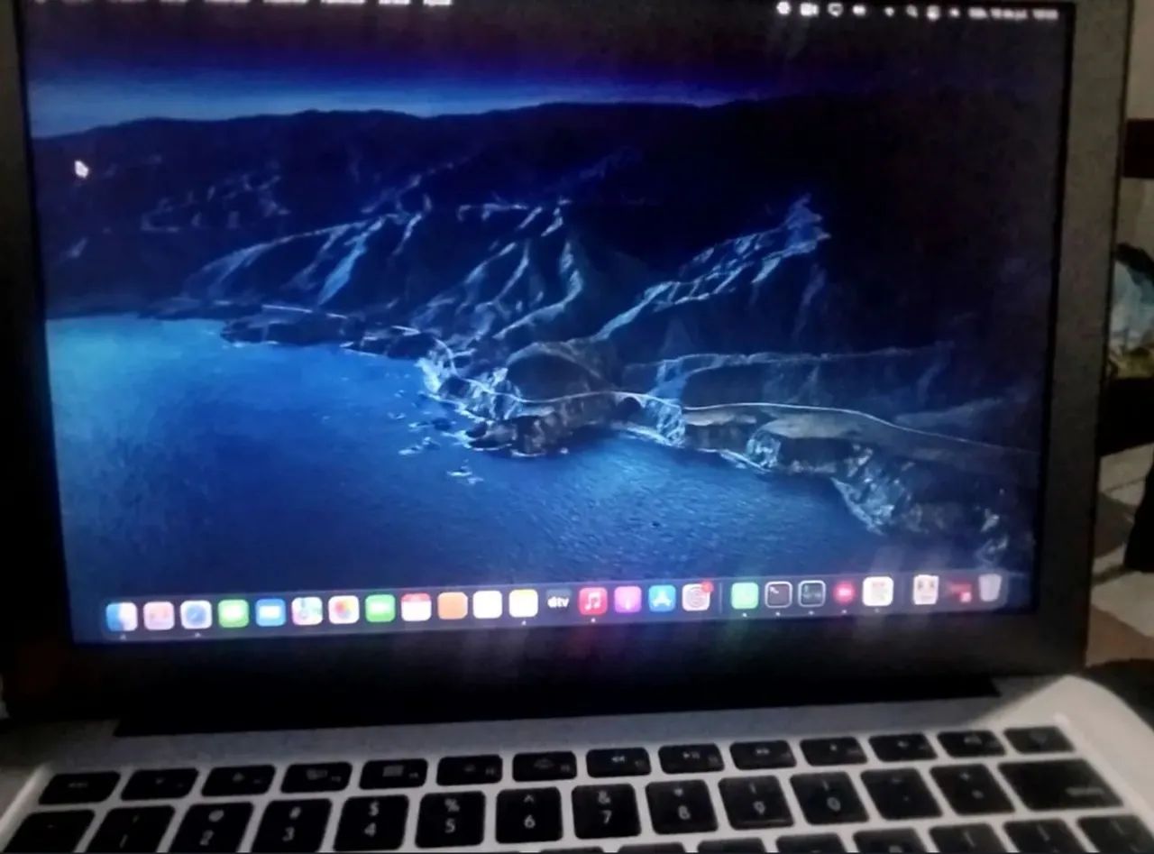 MACBOOK AIR 2017/18 256GB 8GB RAM TROCO POR PS4 OU XBOX ONE