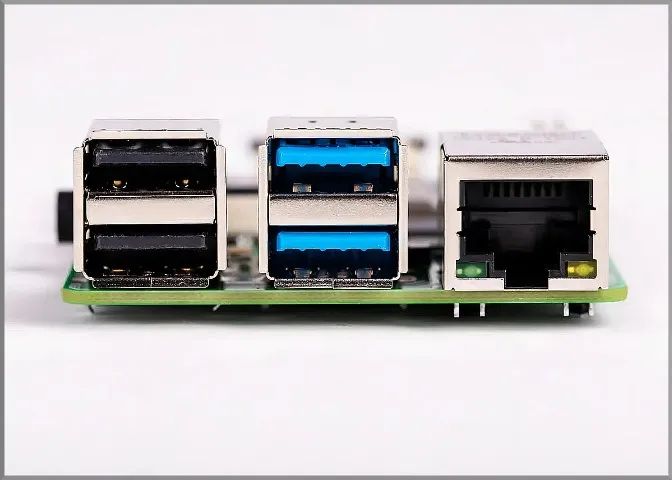 ミニPC raspberry pi 4 Mini computador Raspberry Pi 4 B com 4GB de memória RAM Lacrado
