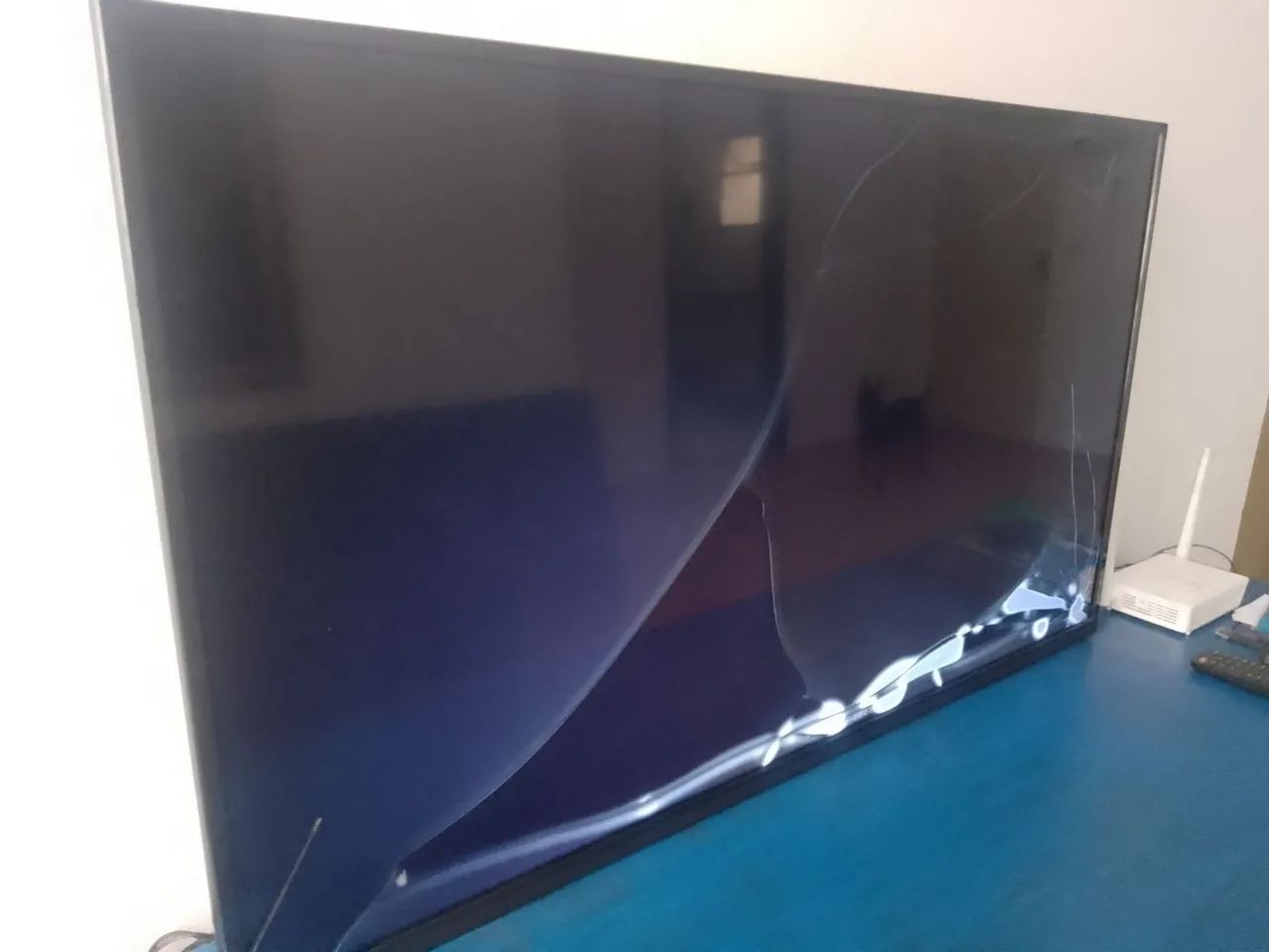 Smart tv com defeito  - Foto 4