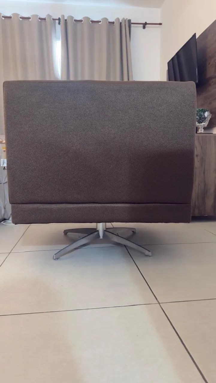 Vende-se Poltrona giratória  - Foto 5