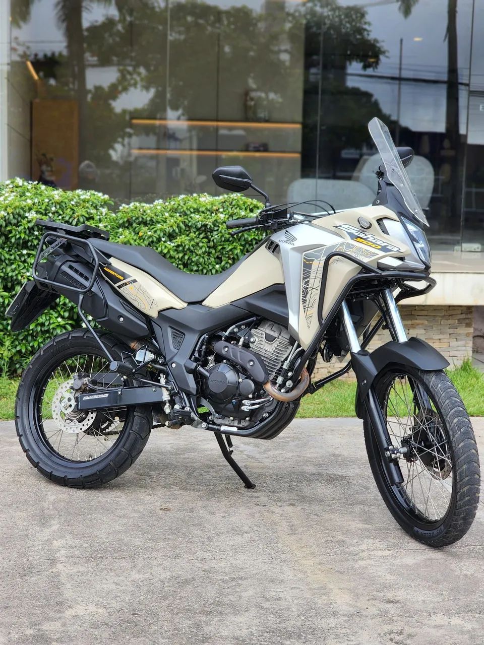 Sahara 300 ADVENTURE 