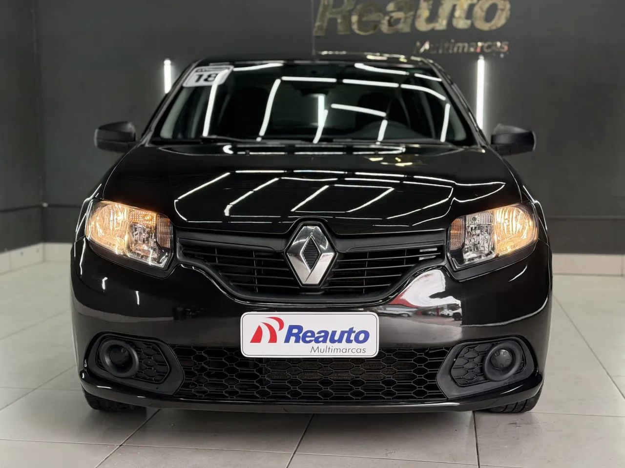 Renault Sandero Authentique Flex 1.0 12V 5P 2018 - Foto 2