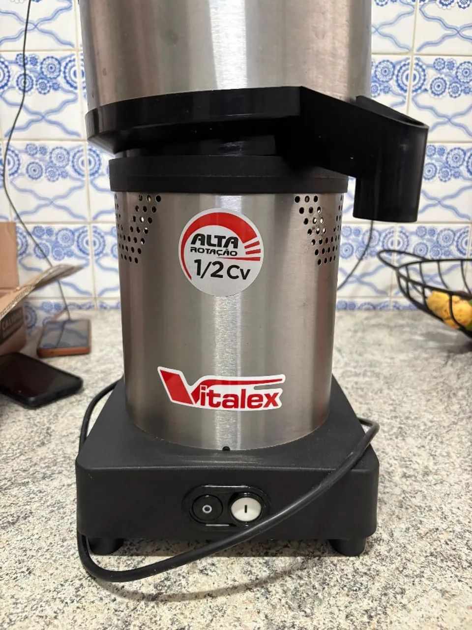 Extrator e Espremedor de suco