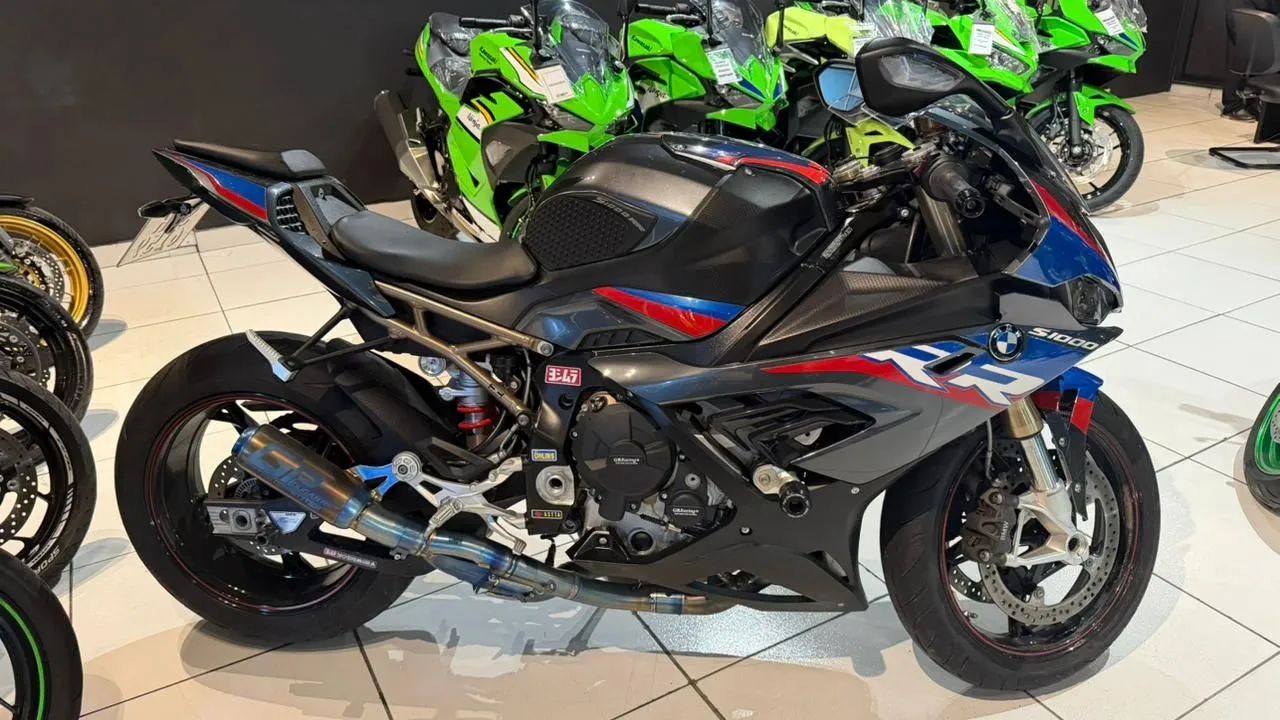 BMW S1000 RR 2022 EXTRA  - Foto 3