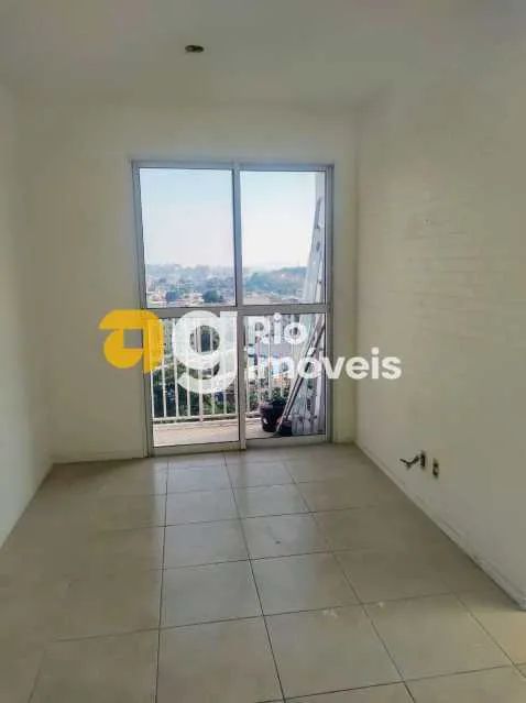 COM ELEVADOR - VAZIO - PRÓXIMO BRT E METRÔ - REFORMADO