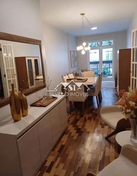 Apartamento- Petrópolis, Centro
