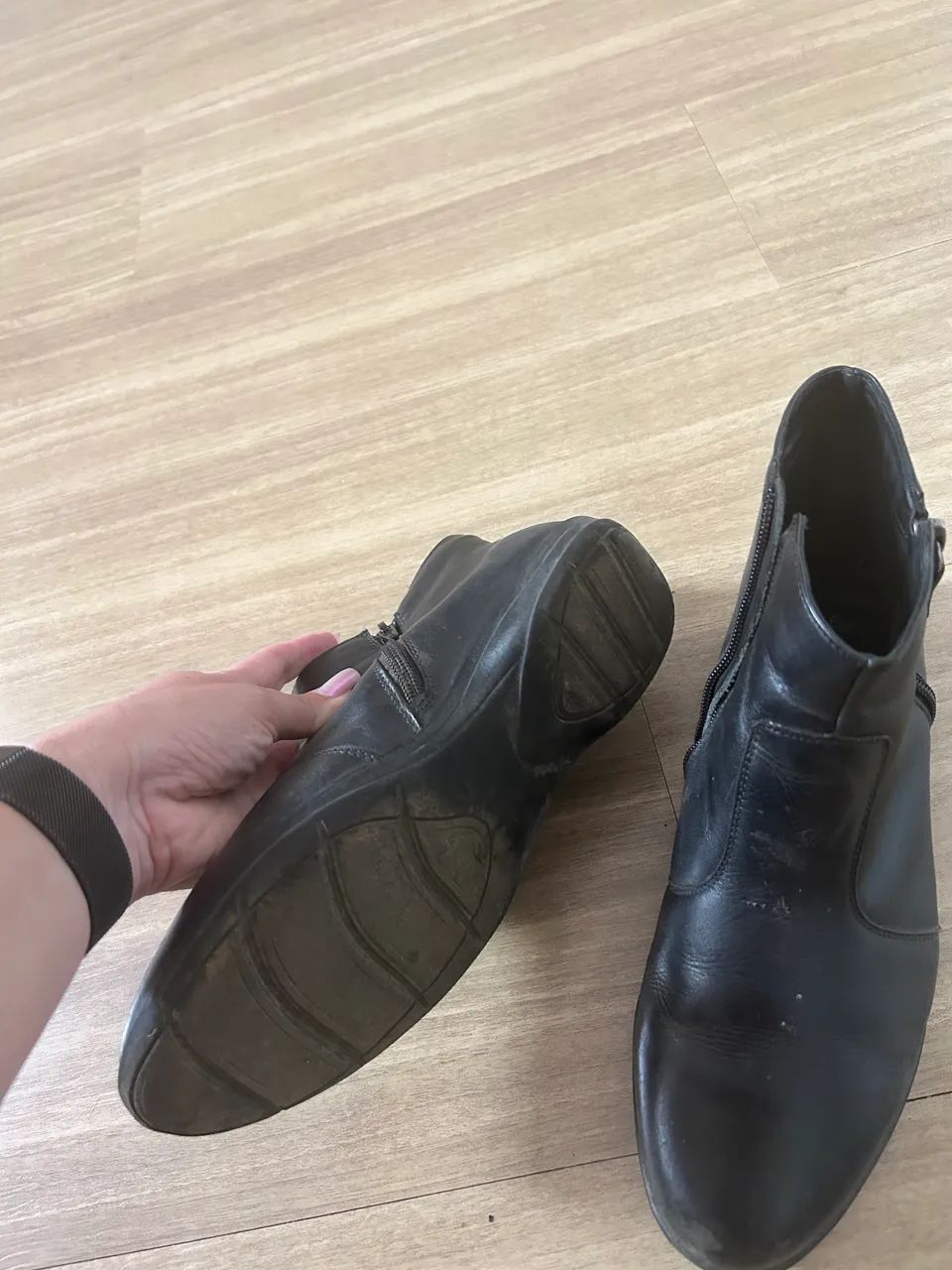 Bota baixa de couro 38 - Foto 2