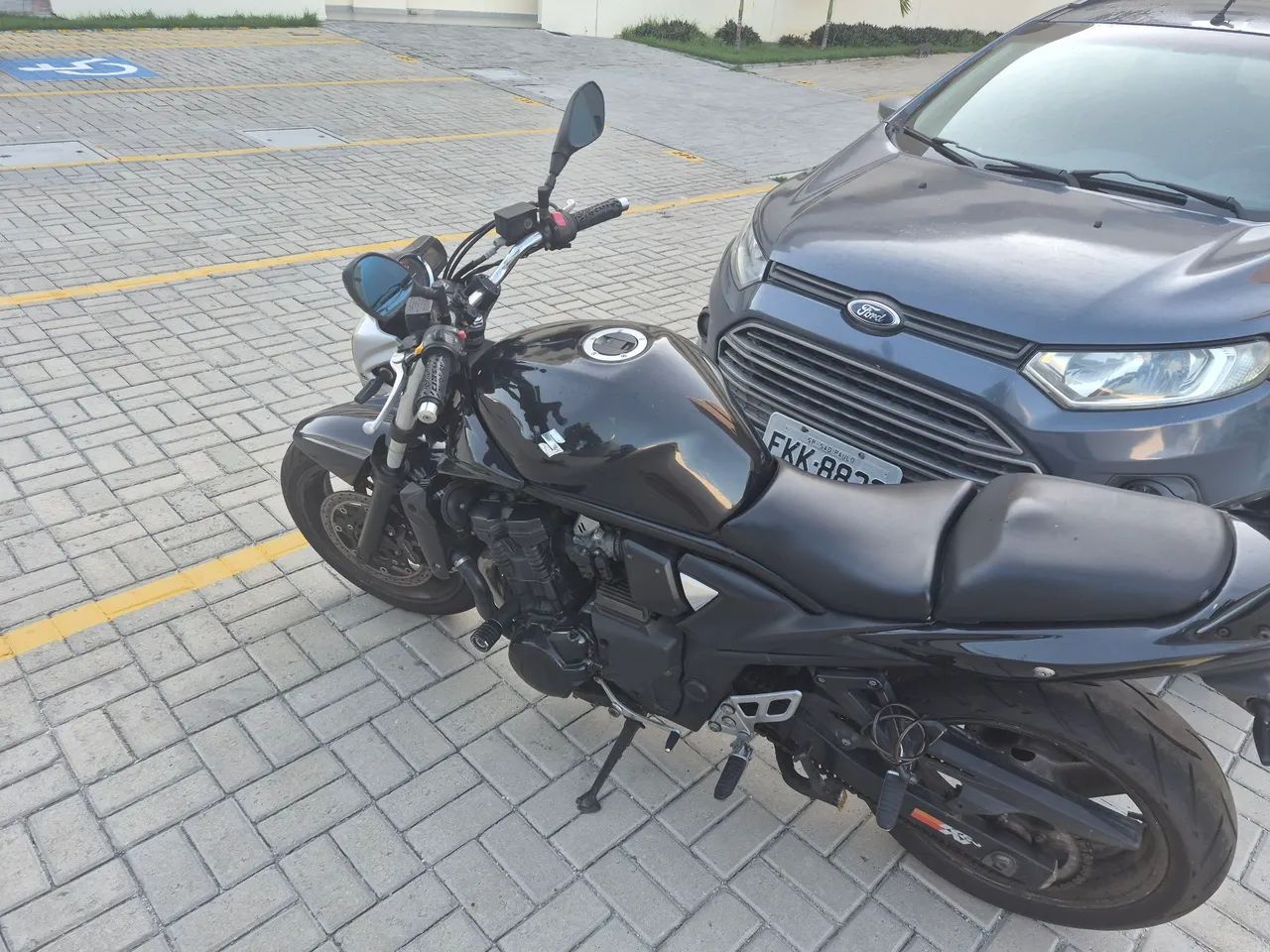 Suzuki Bandit 650 - Foto 3