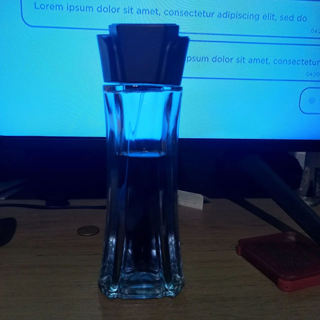 Perfume Linda irresistível / pouco usado