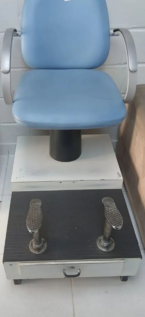 Cadeira de engraxate  - Foto 2