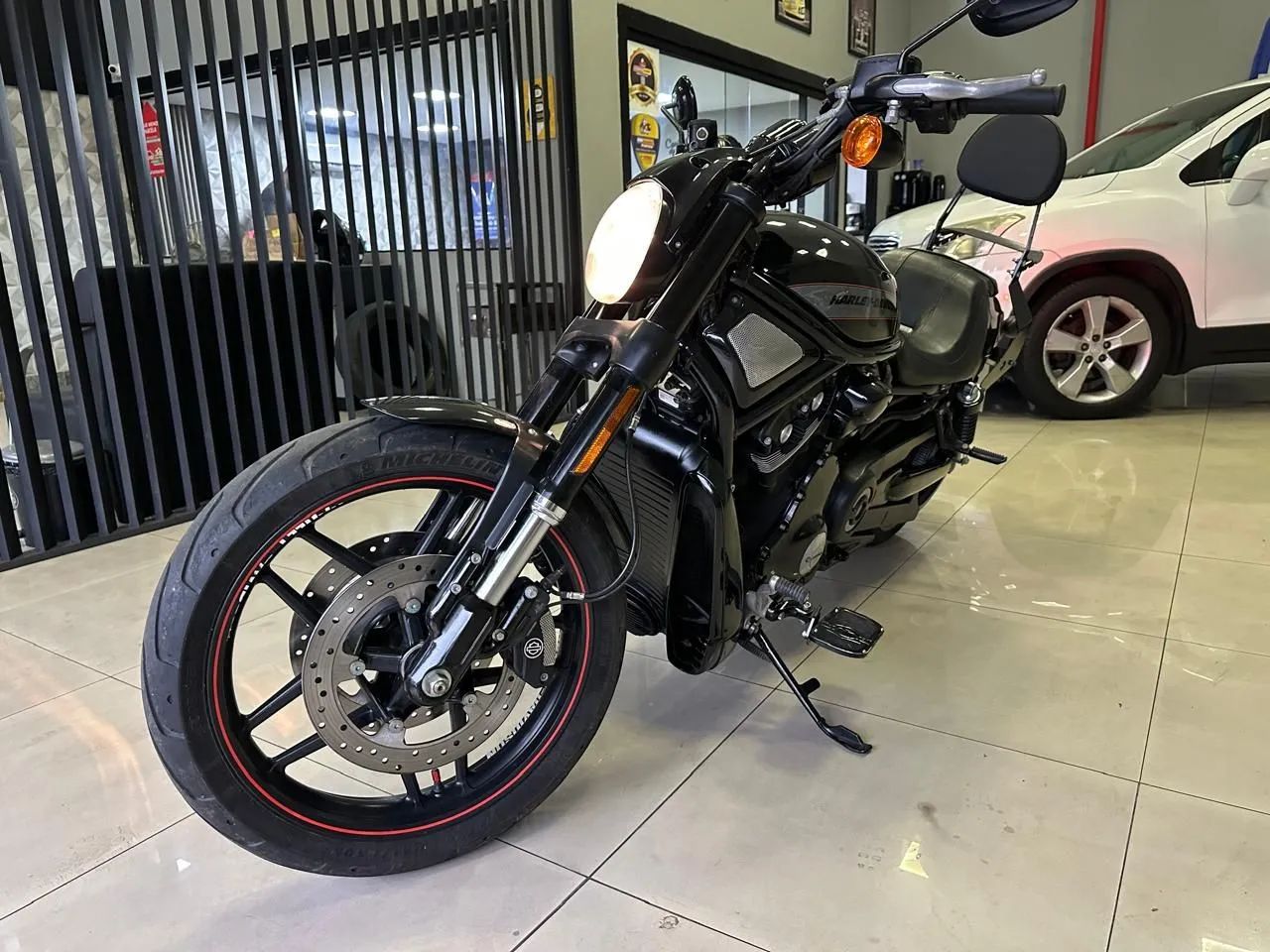 Harley Davidson V-Rod 2013 Com Mil KM ! ! ! - Foto 3